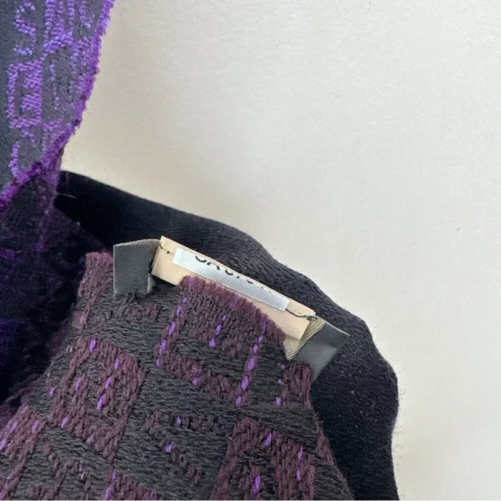 Versace Unisex Purple Ombre Geometric One Size Woven Scarf - Picture 13 of 15